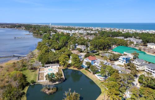 Corolla Light Casa | Beachaholic