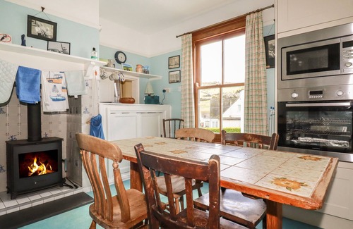 Gorran Haven Casa | BEACHCLIFF, pet friendly, character holiday cottage in Gorran Haven