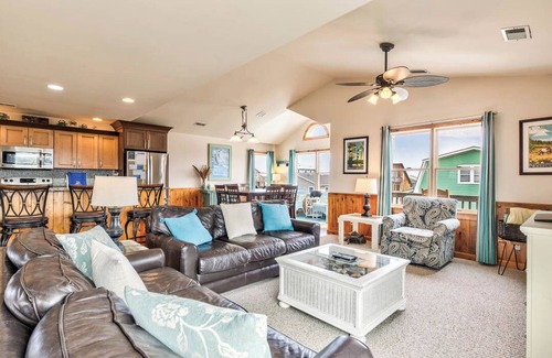 South Nags Head Casa | Paraíso de Beachcomber | 295 pies de la playa | Se aceptan perros, Piscina privada, Bañera de hidromasaje