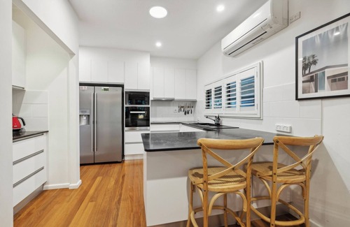 Sawtell Casa | Beached - Beach is your Back Yard, Pet Friendly