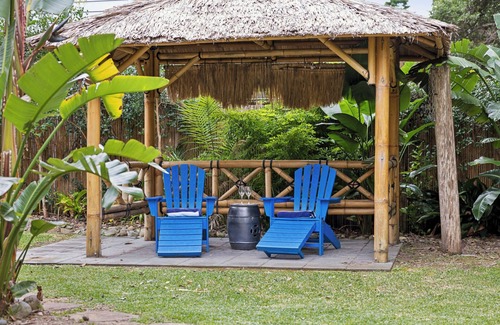Sawtell Casa | Beached - Beach is your Back Yard, Pet Friendly