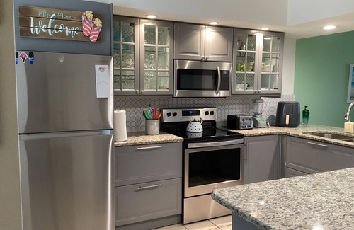 South Bradenton Condominio | Beaches Anna Maria island IMG Tennis Bradenton Condo close to shops and eatery,s