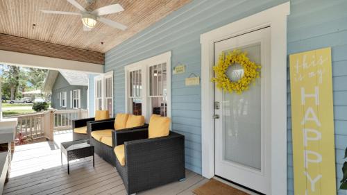 Palm Harbor Casa | Beaches, Parks, Downtown, Trail, Breweries, Bikes, Gameroom