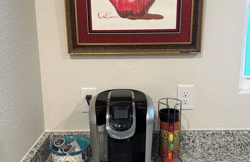 Foley Casa | Beaches, Theme Parks, Concert Venues, Athletic Events, and Shopping!