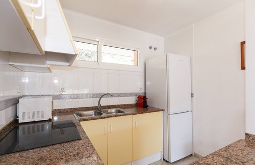 Vandellos i l'Hospitalet de l'Infant Apartamento | Apartamento familiar en 1ª Línea · UHC ARCO DEL SOL 210