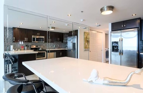 La Gorce Casa | FRENTE AL MAR 1 dormitorio / 2 baños VISTA AL MAR con balcón y terraza, estacionamiento gratuito