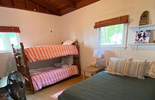 Deltaville Cabaña | Beachfront 2 BR Cottage Where the Piankatank River Meets the Chesapeake Bay