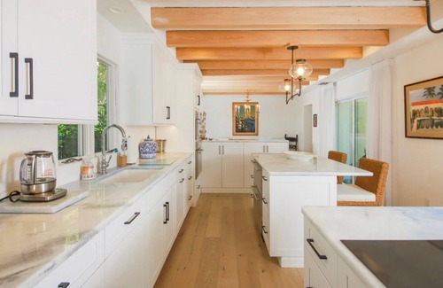 Downtown Boca Grande Historic District Casa | BEACHFRONT 3 BEDROOM, 3 BATH HOME WITH POOL IN BOCA GRANDE, FLORIDA