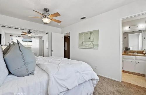 Old Towne Casa | Beachfront 3 Bedroom 3 Bath In Seal Beal, Ca