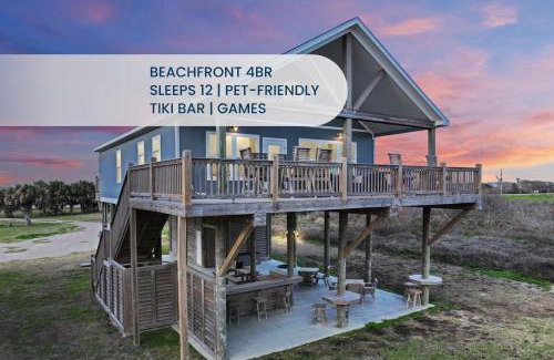Port Bolivar Casa | Beachfront 4BR - Tiki Bar, Yard Games, Smart TVs, Pets