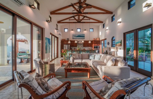 Playa Langosta Casa | BEACHFRONT 5BR Luxury Villa "Carolina Del Mar", Memorable Sunset Views.