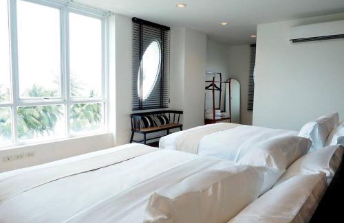 Ban Bang Saen Apartamento | Beachfront 70 sqm Premier Sea View and Pool View Family Room FREE DISNEY PLUS