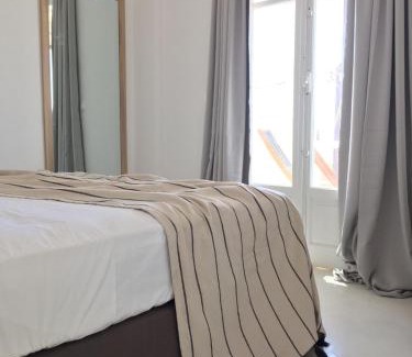 Antiparos Apartamento | Beachfront Antiparos Apartment 2 Bedrooms Apartment Niamos Beautiful Sea Views Agios Georgios