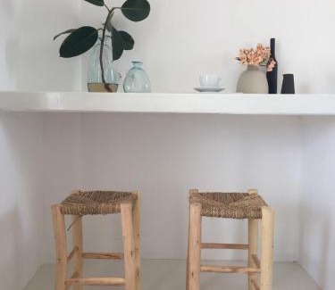 Antiparos Apartamento | Beachfront Antiparos Apartment 2 Bedrooms Apartment Niamos Beautiful Sea Views Agios Georgios