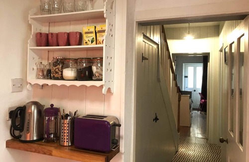 St Leonards-On-Sea Apartamento | Beachfront Apartment With Woodburner & Courtyard