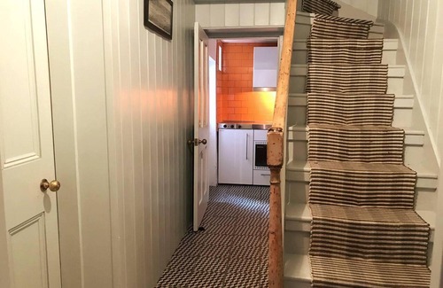 St Leonards-On-Sea Apartamento | Beachfront Apartment With Woodburner & Courtyard