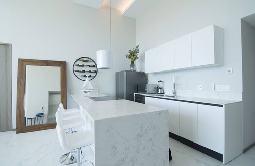 Nuevo Vallarta Apartamento | Beachfront apartment in a new luxury complex in Nuevo Vallarta with ocean views.
