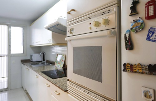 Torredembarra Apartamento | Apartamento en Torredembarra con Piscina, Primera Línea de Playa