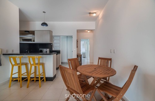 Santinho Apartamento | Beachfront Apartment w/ View Beach Santinho Asr204