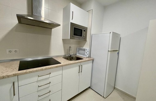 Torrox Costa Apartamento | Apartamento en primera línea de playa con aire acondicionado y Wi-Fi en Torrox-Costa