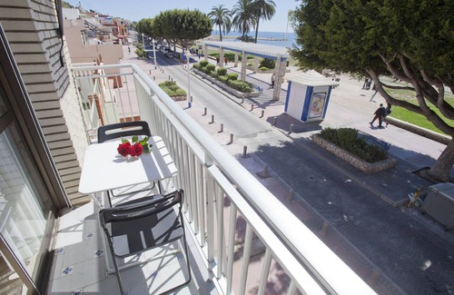 El Palo Apartamento | Primera linea de Playa Apartamento