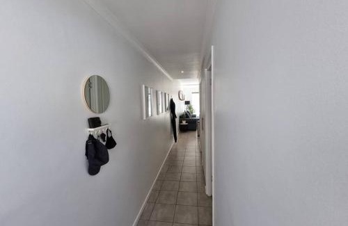 Muizenberg Apartamento | Beachfront Apartment on Muizenberg Surfers Corner