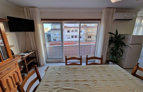 Furadouro Apartamento | "Beachfront apartment - Praia do Furadouro with Wi-Fi"