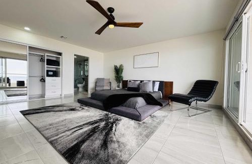 Rosarito Apartamento | Beachfront Apartment with 3 BR 2 BA with pool