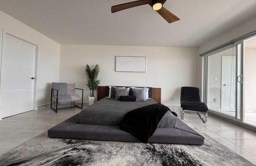 Rosarito Apartamento | Beachfront Apartment with 3 BR 2 BA with pool