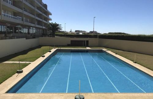 Vila do Conde Apartamento | Beachfront Apartment with Swimming Pool