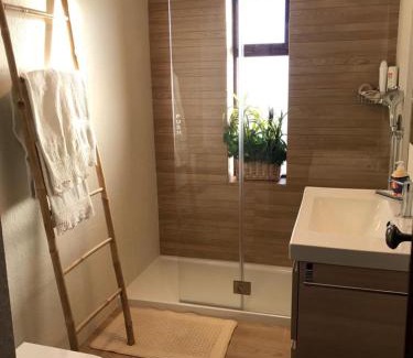 Vila do Conde Apartamento | Beachfront Apartment with Swimming Pool