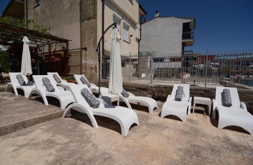 Varosh Apartamento | Beachfront Apartments Bojadzi