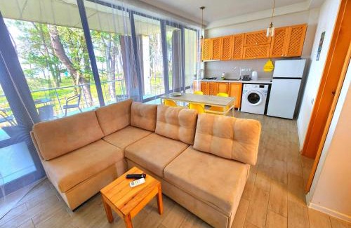 Ureki Apartamento | beachfront apartments ,kapro-one,
