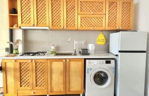 Ureki Apartamento | beachfront apartments ,kapro-one,