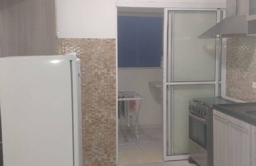 Vila Alzira Apartamento | Frente a la playa de Asturias, tiene capacidad para 8 personas, 3 dormitorios, 2 baños, 2 plazas de aparcamiento.