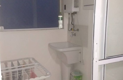 Vila Alzira Apartamento | Frente a la playa de Asturias, tiene capacidad para 8 personas, 3 dormitorios, 2 baños, 2 plazas de aparcamiento.