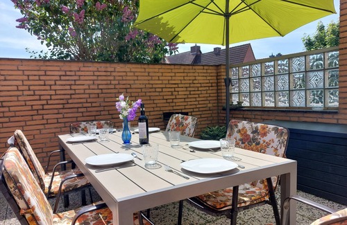 Schonberg Condominio | Beachfront Baltic Sea vacation apartment incl. bed linen/ towels/ energy costs