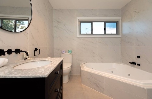 Broulee Casa | Beachfront Bliss - Broulee