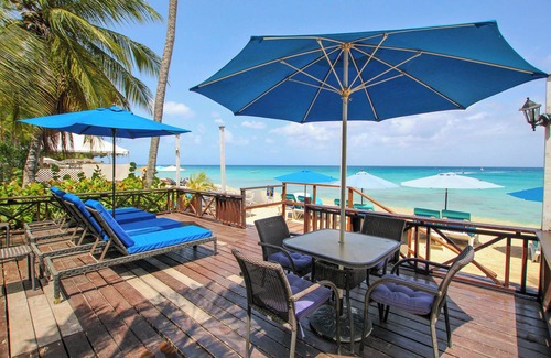 Old Trees Bay Apartamento | Beachfront Bliss - Bora Bora Lower