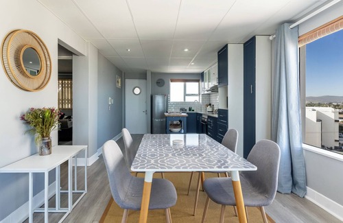 Flora Park Apartamento | Oceanview Blouberg Apt | Kitesurfing | Pool
