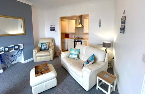 Hythe Apartamento | Beachfront Bolthole With Seaview in Idyllic Hythe