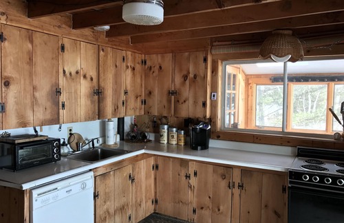 Fryeburg Cabaña | Beachfront camp on Lovewell Pond