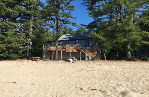 Fryeburg Cabaña | Beachfront camp on Lovewell Pond