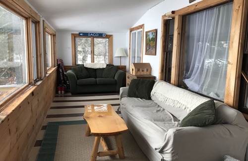 Fryeburg Cabaña | Beachfront camp on Lovewell Pond