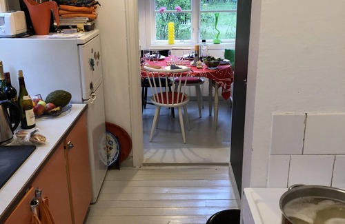 Aahus Casa | Casa frente a la playa del verano clásico para la familia en Ahus. Ideal para familias con niños