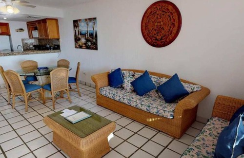Playacar Condominio | Beachfront Condo in Playacar Stunning Ocean Views 7112