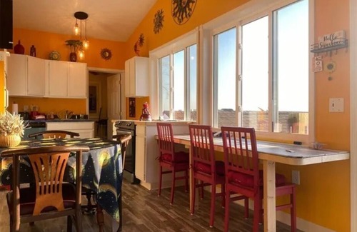 Sylvan Beach Condominio | Beachfront Condo in the heart of Sylvan Beach
