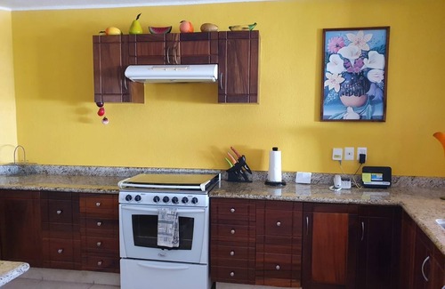 Emiliano Zapata Condominio | Beachfront condo - steps to sand and surf