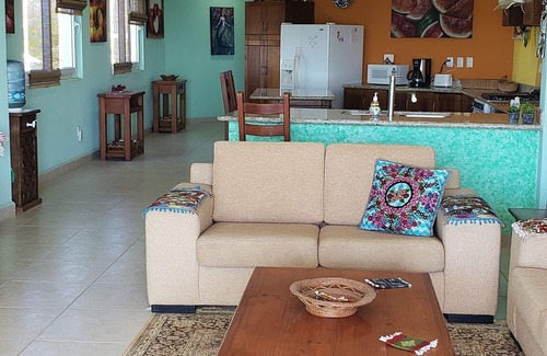 Emiliano Zapata Condominio | Beachfront Condominium-Great Prices Great View/No children under 13 allowed