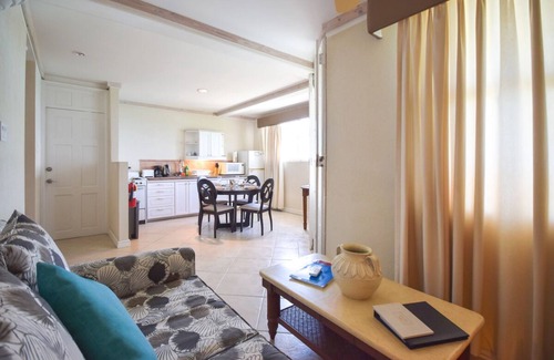 Worthing Apartamento | Beachfront Cosy and Romantic Condo - Nautilus